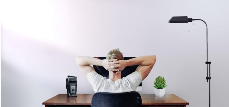 How to Have a Work-Life Balance: 4 Tips to Make It Work How to Have a Work-Life Balance: 4 Tips to Make It Work