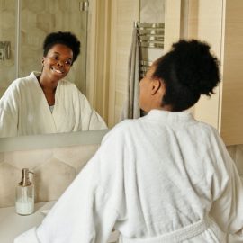 Self-Observation: 2 Reasons to Monitor Your Thoughts & Feelings