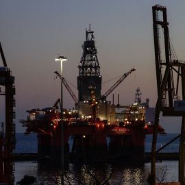 Examples of How the Oil Curse Can Destroy a Nation