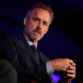 Jordan Peterson speaks with attendees at the 2018 Young Women's Leadership Summit hosted by Turning Point USA in Dallas