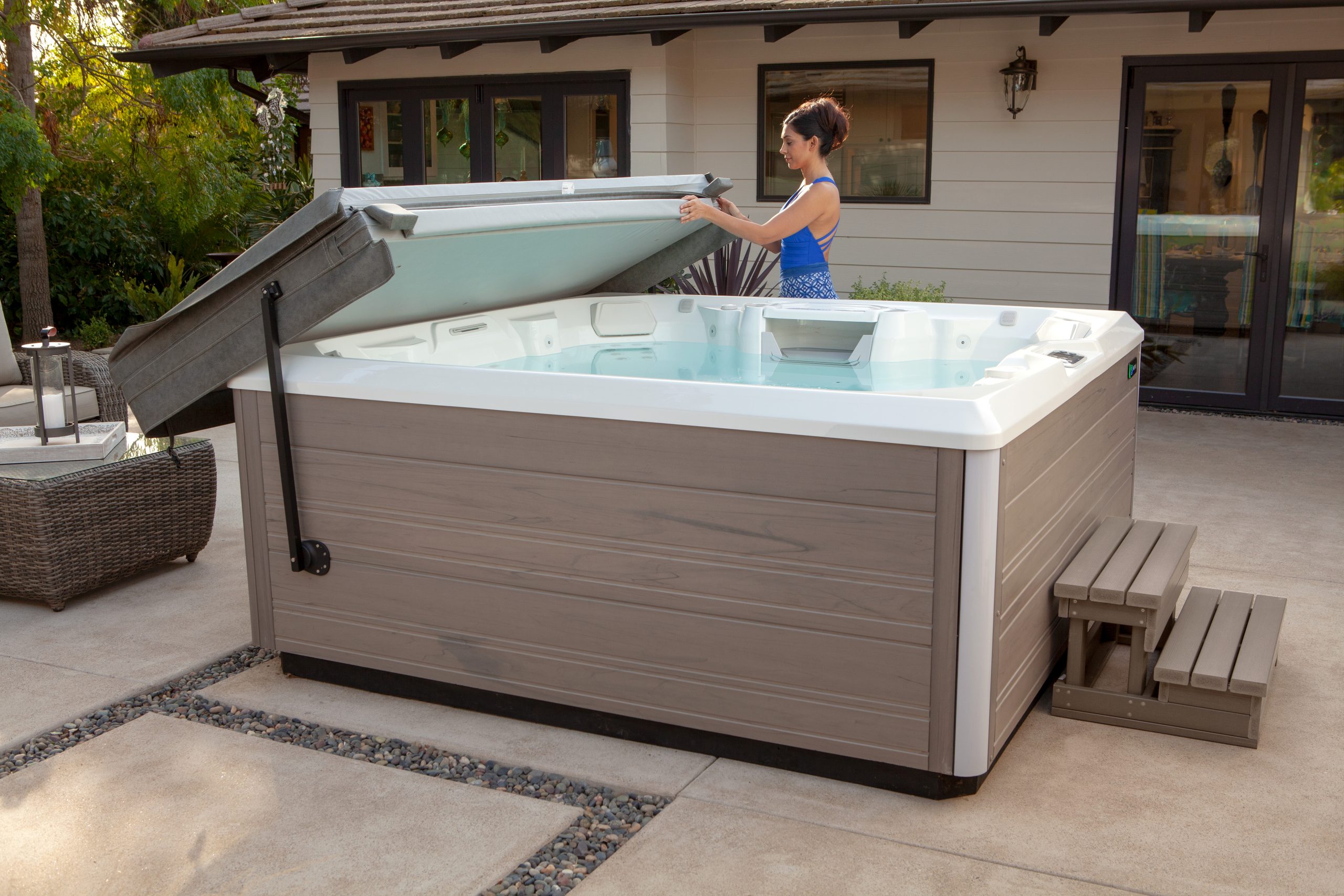 Accessories to Enhance Your Outdoor Hot Tub
