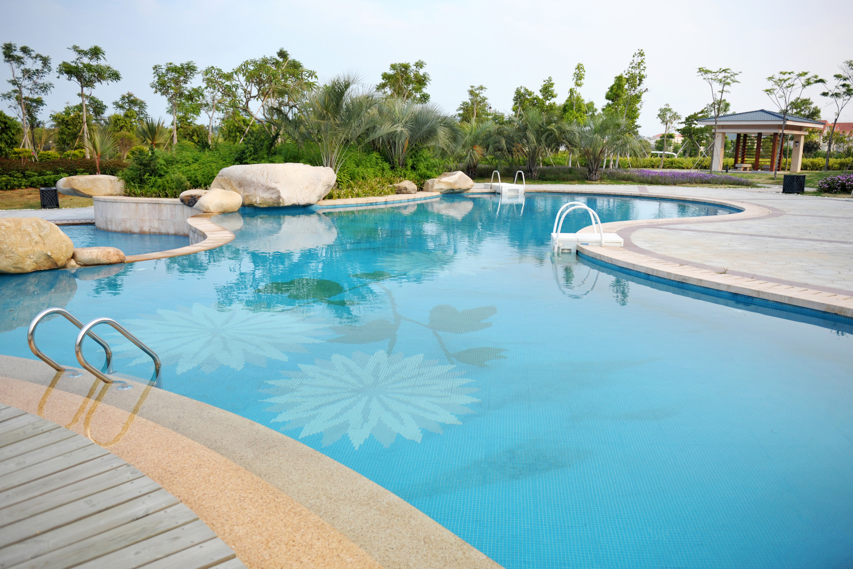 Backyard Pool Ideas
