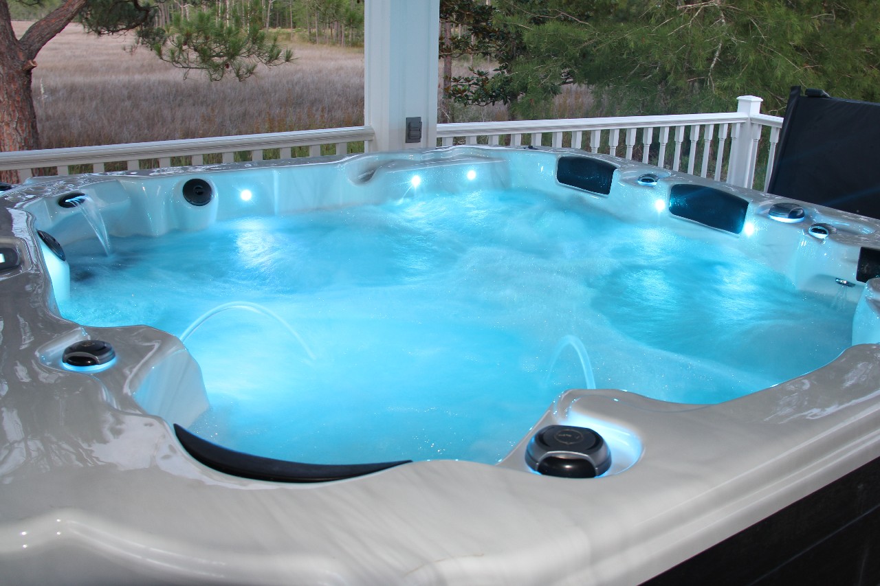 Cyclone Spa Series Fun Outdoor Living