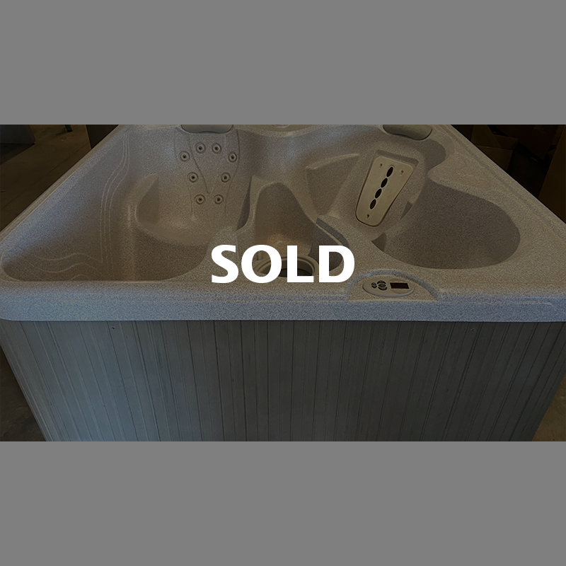 Previously Owned Hot Tubs HotSpring Spas of Dayton