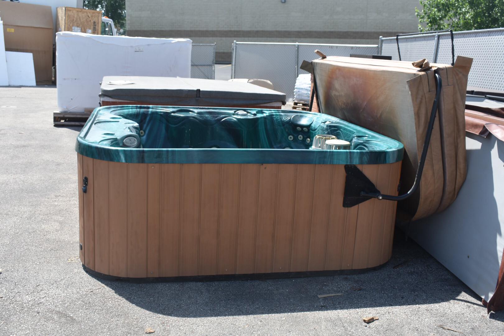 PreOwned & Clearance Hot Tubs and Spas Hot Spring Spas of La Crosse