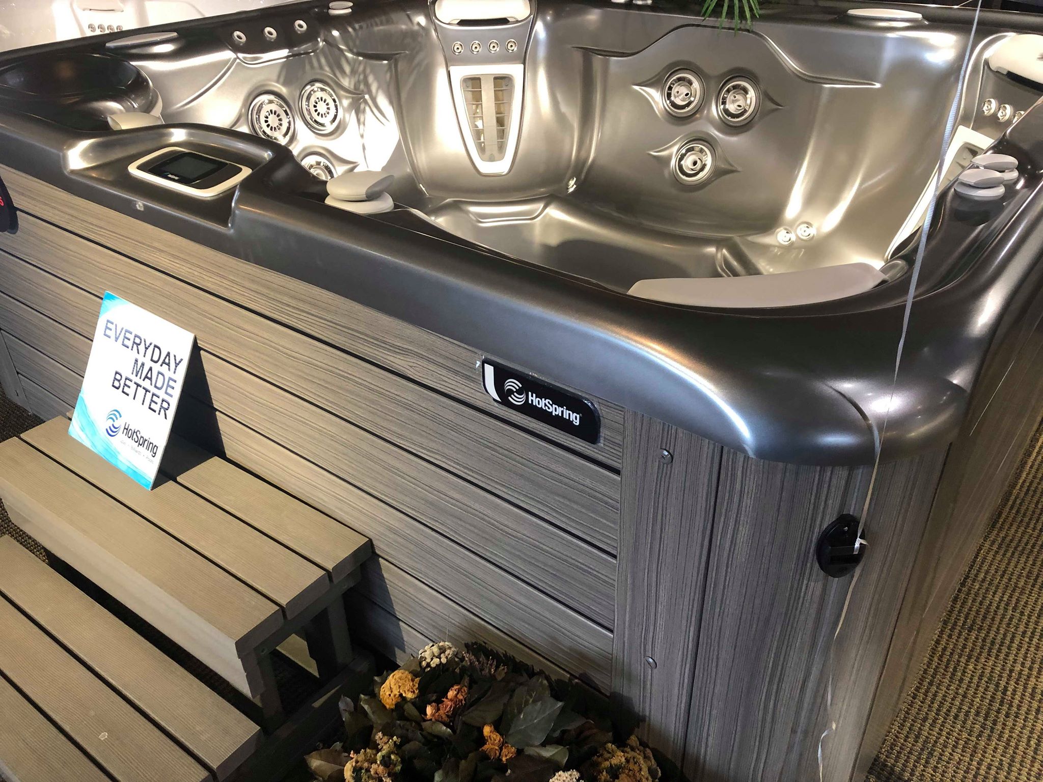 PreOwned & Clearance Hot Tubs and Spas Hot Spring Spas of La Crosse