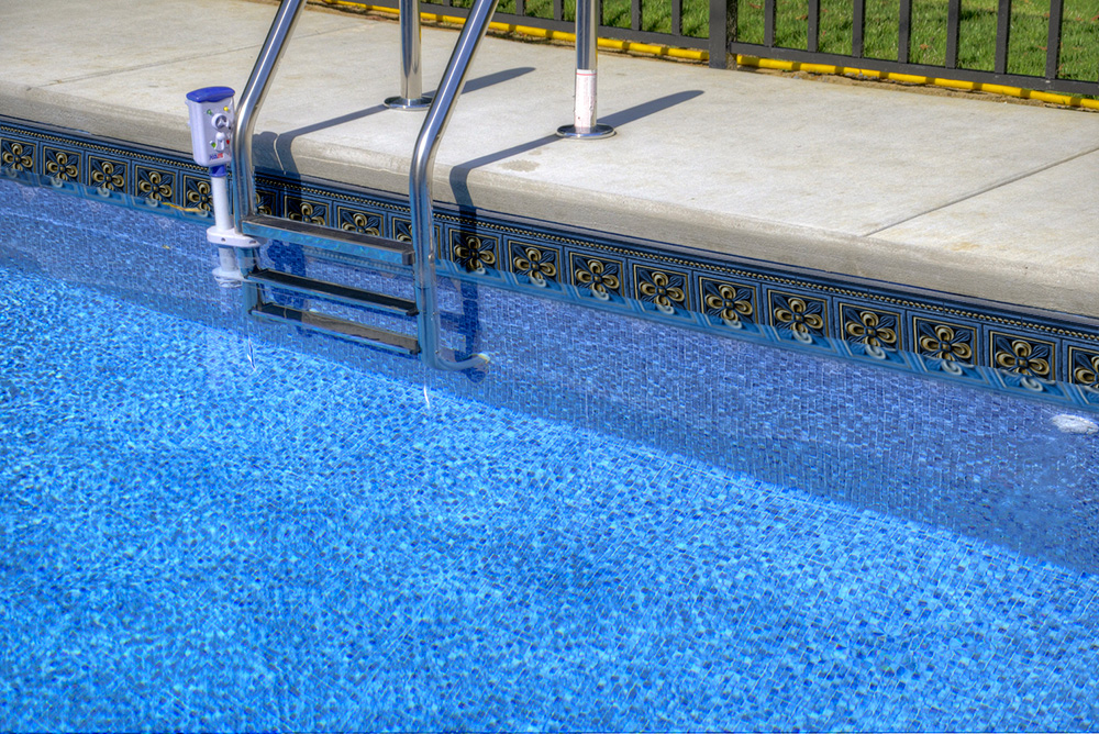 1000x660tarapoollinerbatonrouge Mermaid Pool, Spa & Patio