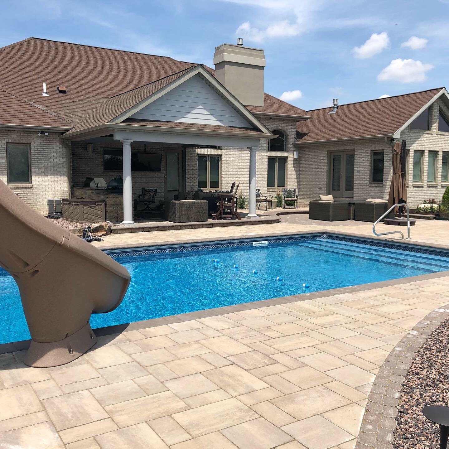 Walker 2 Mermaid Pool, Spa & Patio