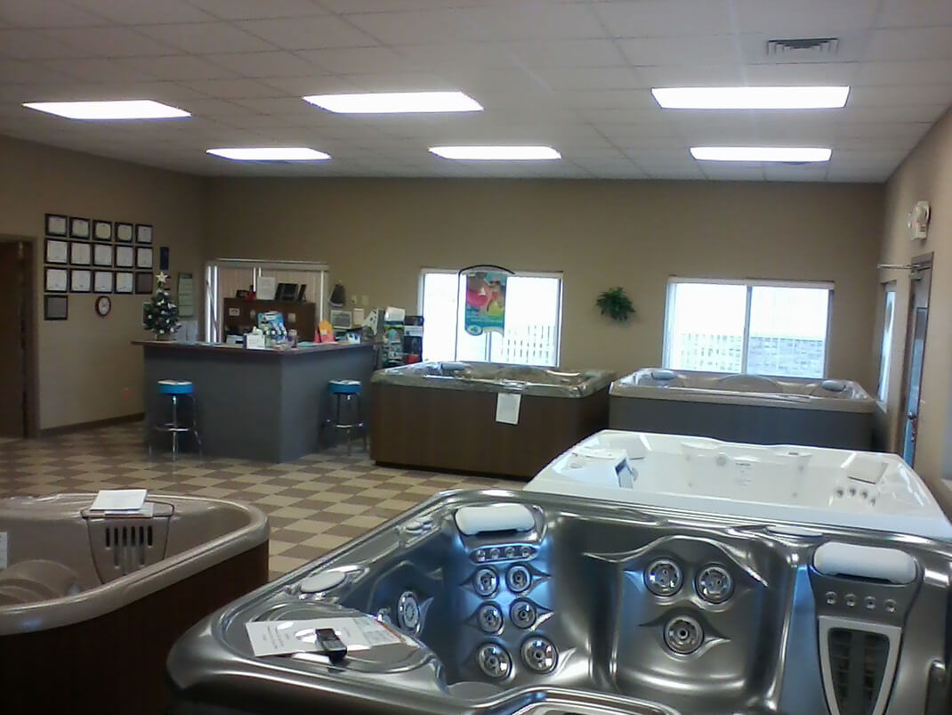 Garden City KS Hot Tub Dealer Austin Pools