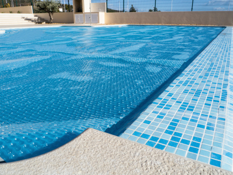 Learn when to replace your pool safety cover.
