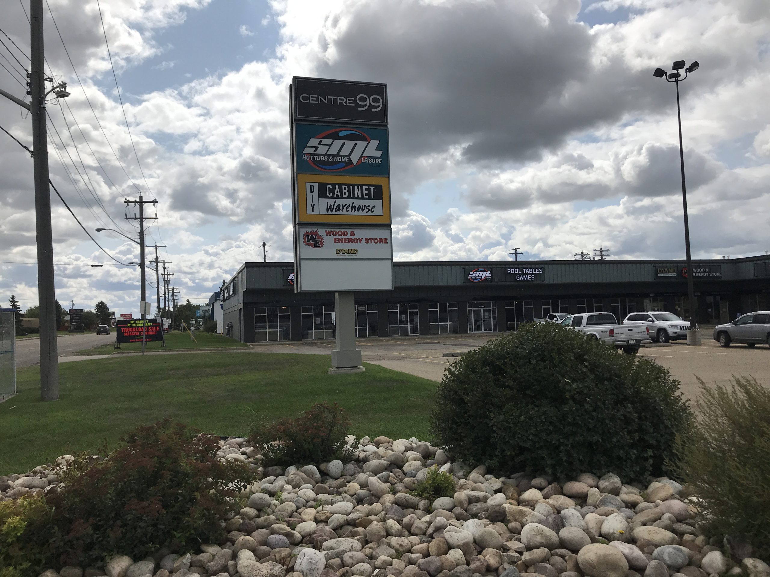Edmonton, AB Hot Tub Dealer
