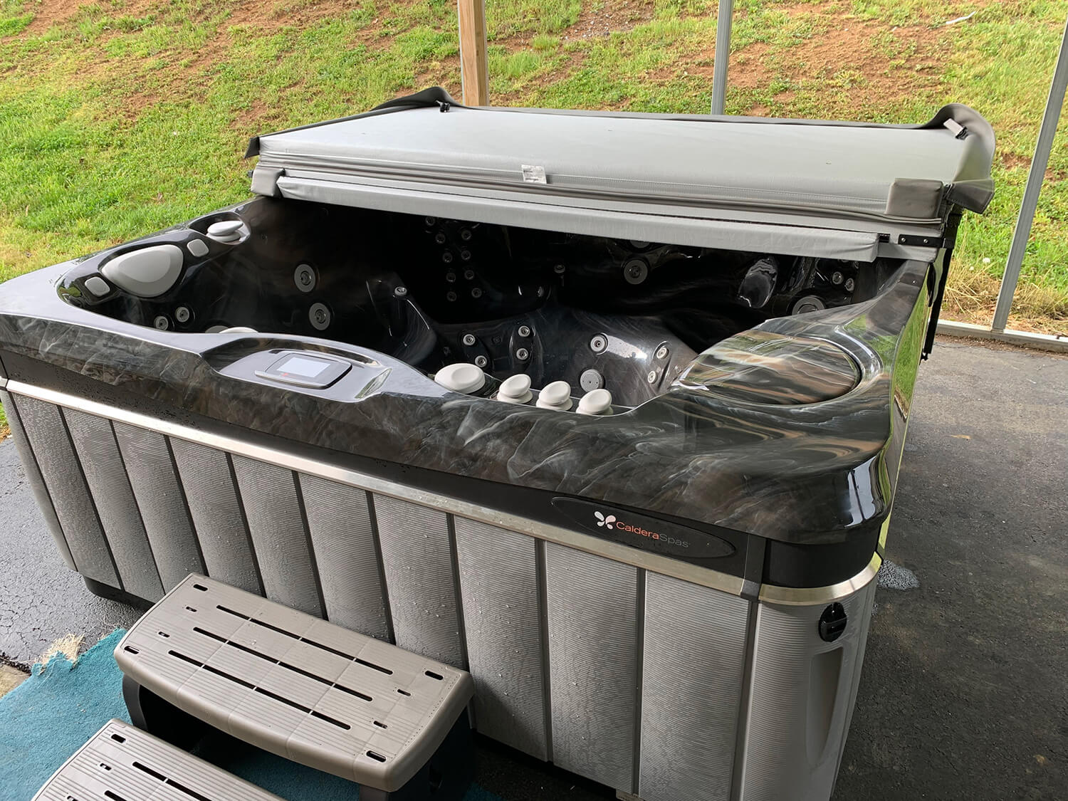 Hot Tub Installs Southern Pools and Spas