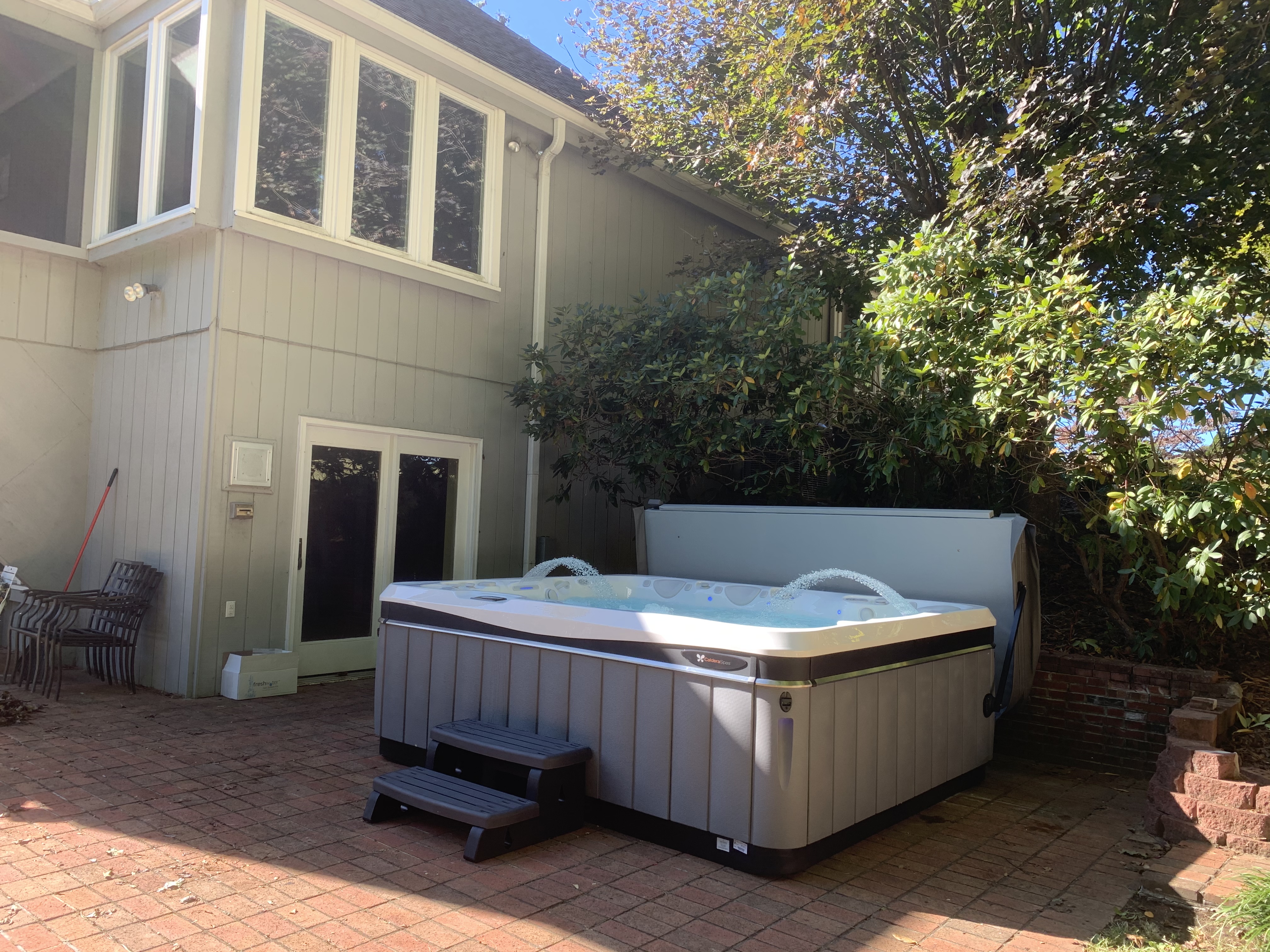Hot Tub Installs Southern Pools and Spas