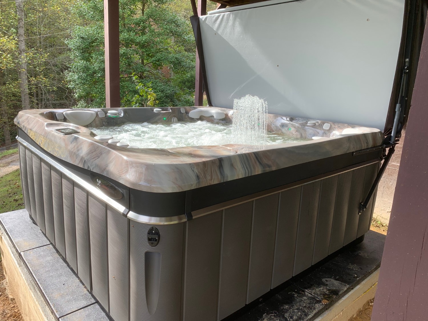 Hot Tub Installs Southern Pools and Spas