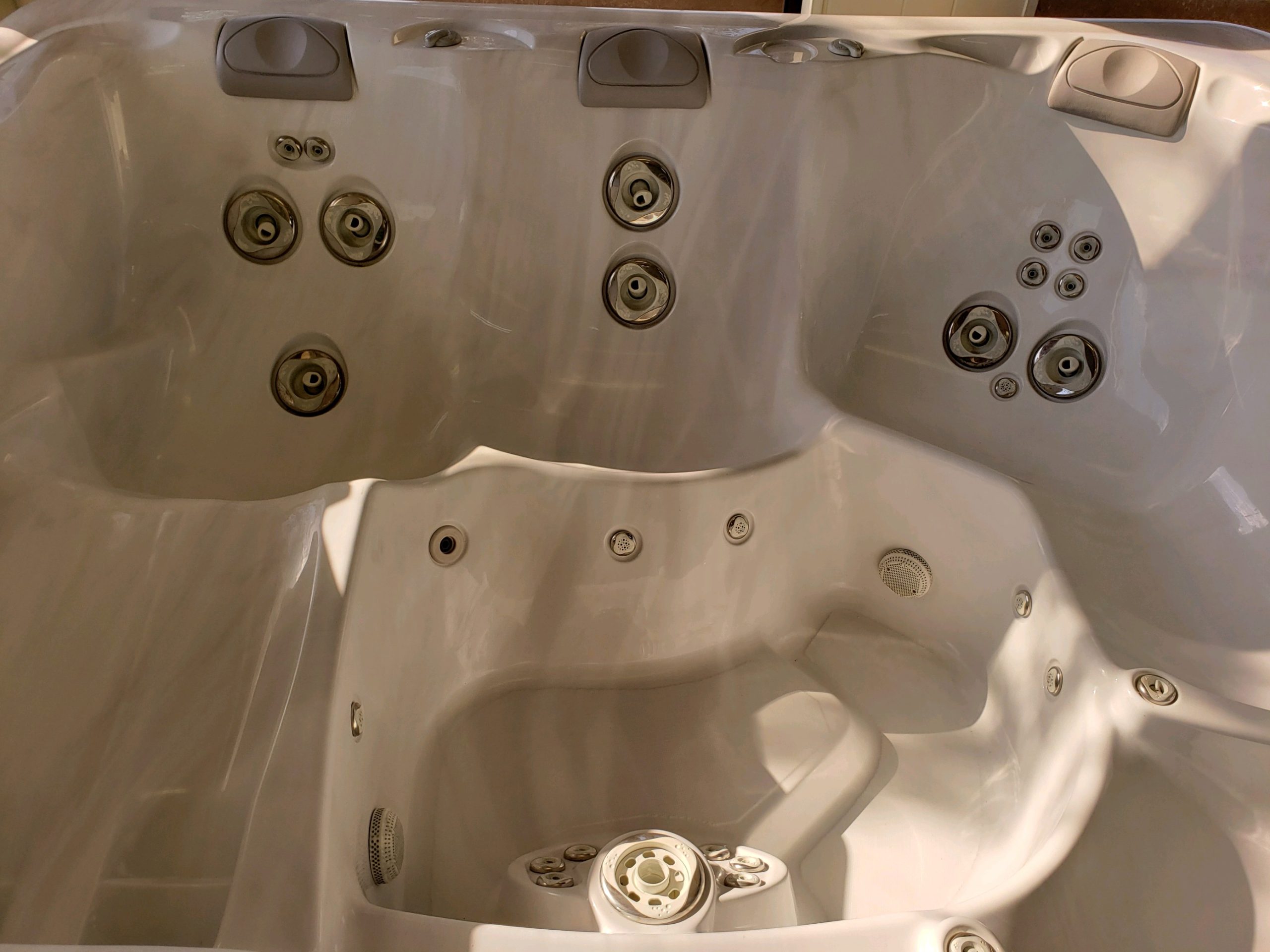 expoSpecials Sweetwater Hot Tubz