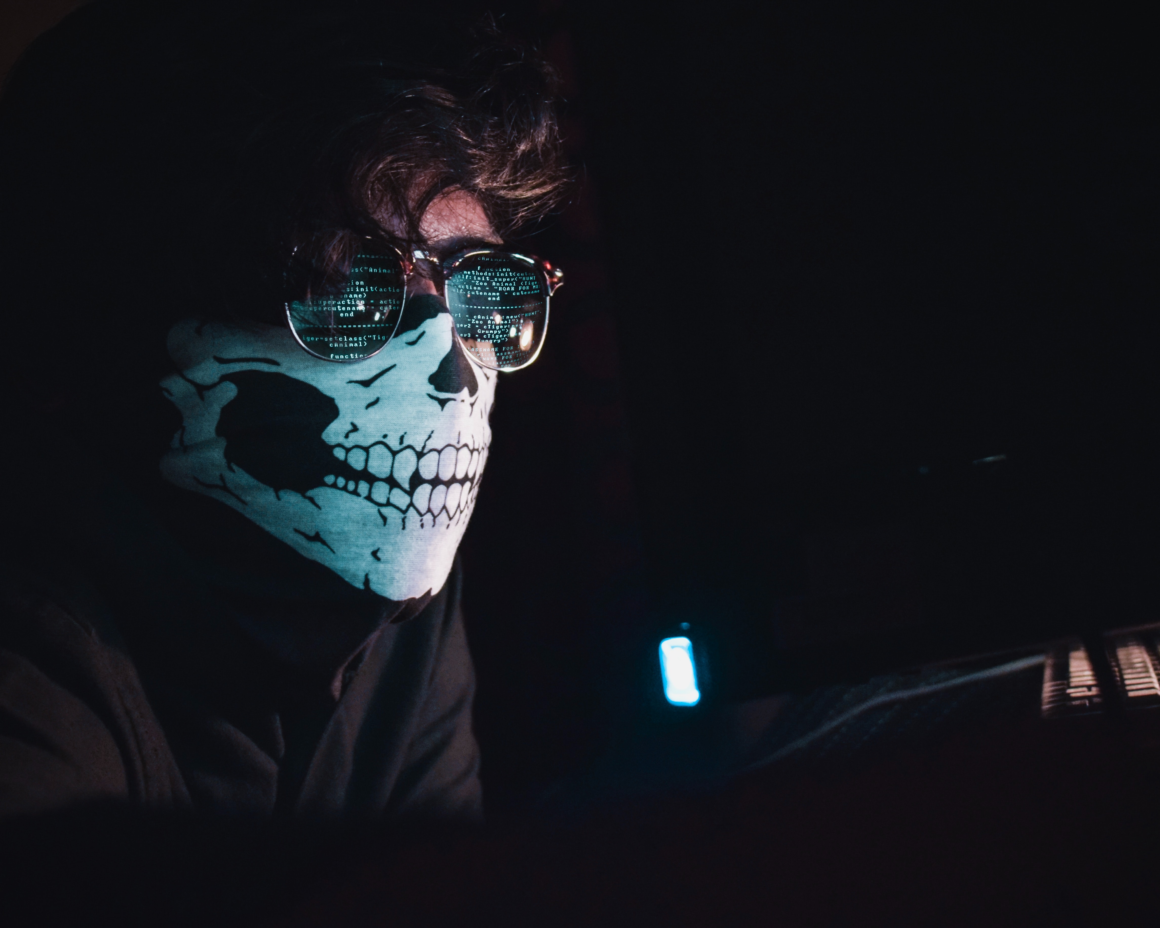 nahel-abdul-hadi-flha0KwRrRc-unsplash.jp
