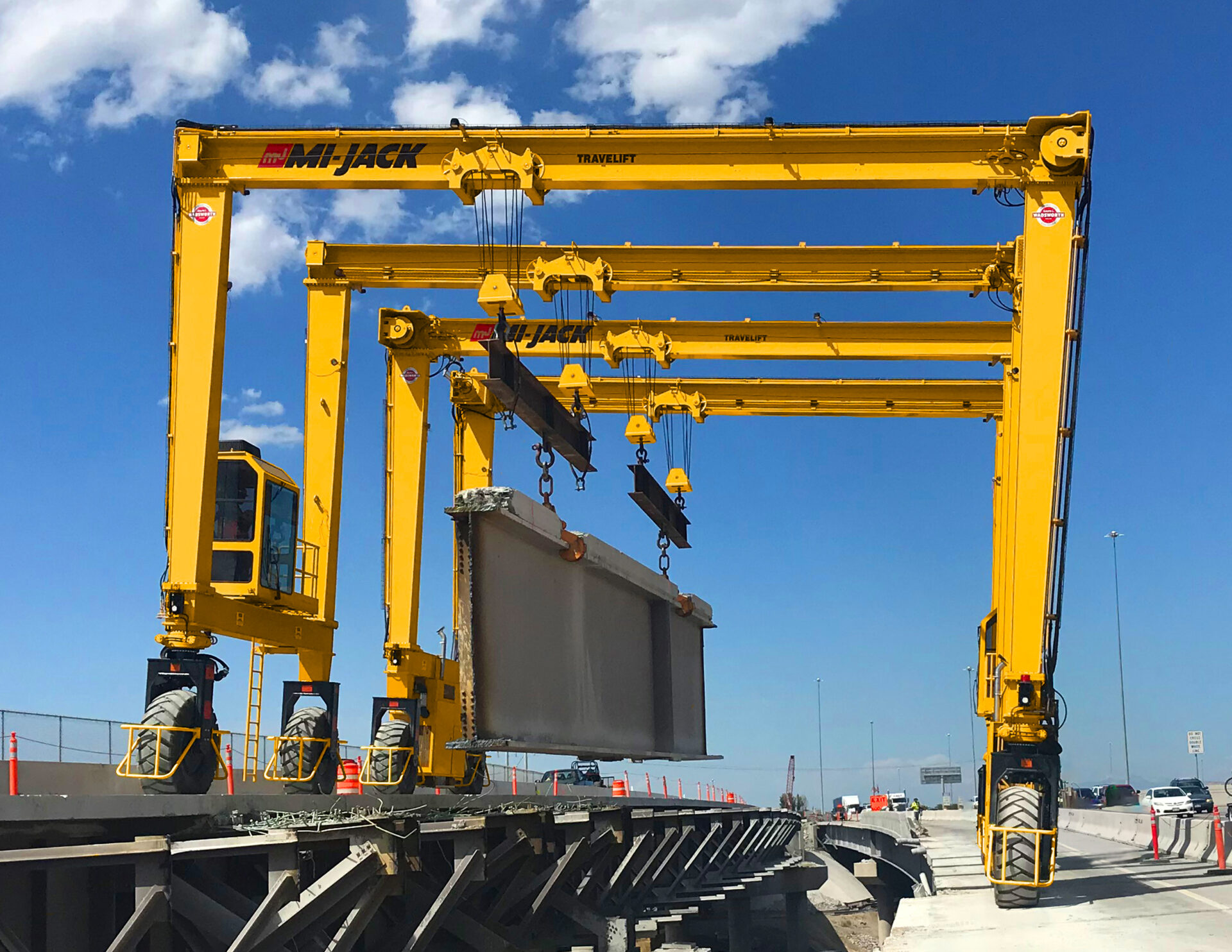 Travelift MJ40HD Rubber Tire Gantry Crane MiJack