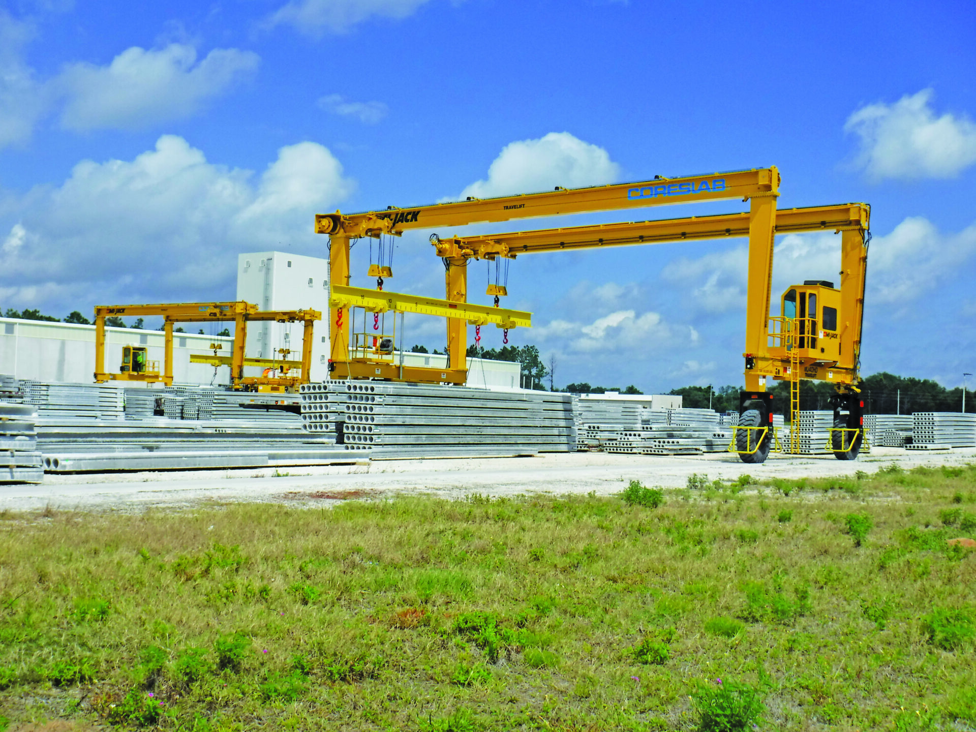 Travelift MJ40HD Rubber Tire Gantry Crane MiJack