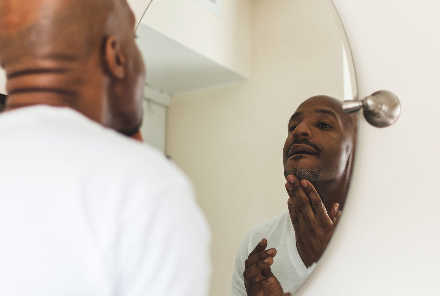 bevel shave system priming oil restoring balm shave cream