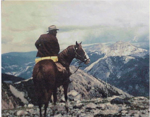 John Holzwarth on horse_2