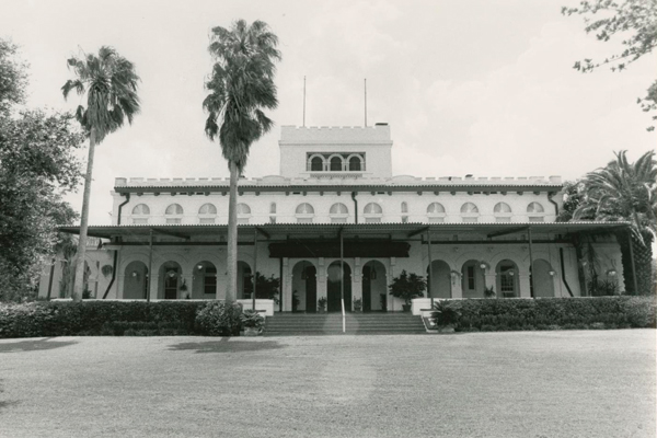 King-Ranch-main-house