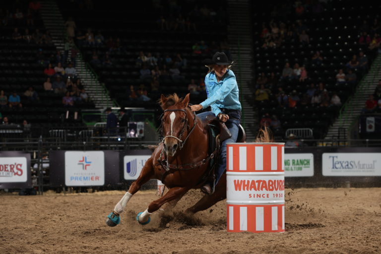 Sissy Winn Barrel Racing