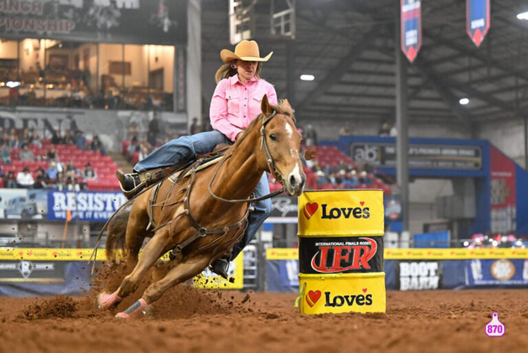 JulieThomas_IFR53_Perf2_2023_Darlena