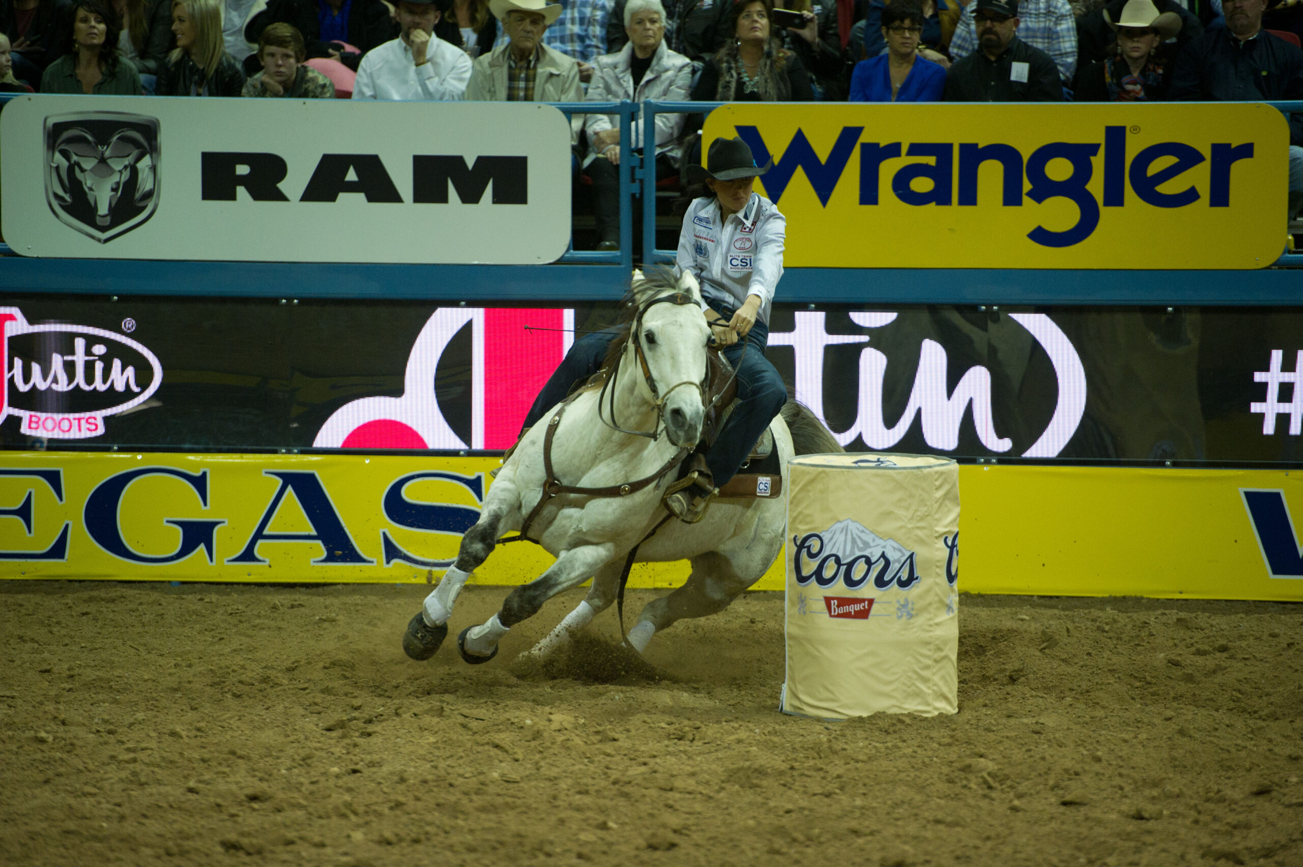 Carley Richardson Cervi barrel racing