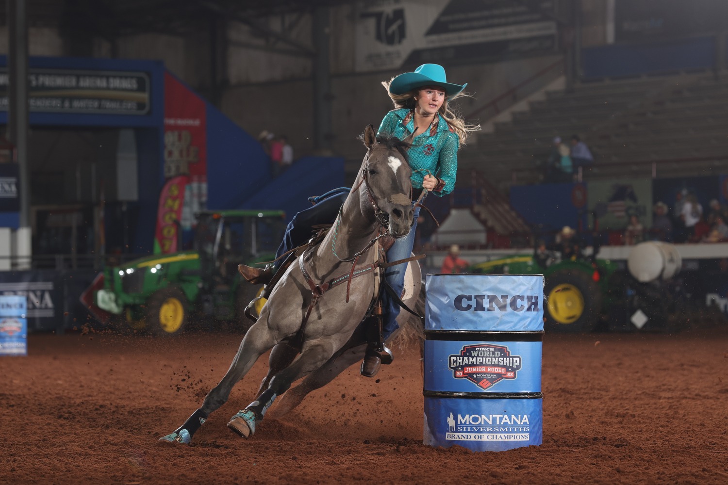Kialyn Armstrong barrel racing at the 2023 World Championship Junior Rodeo.