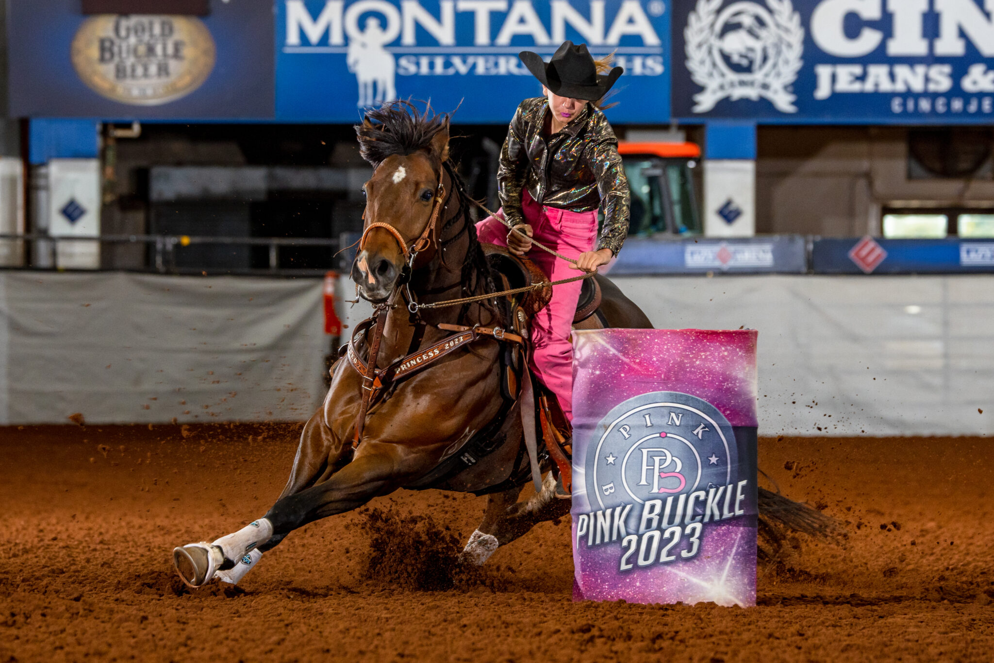 Pink Buckle Round Win Goes to SG Lifeinthefastlane and Glause