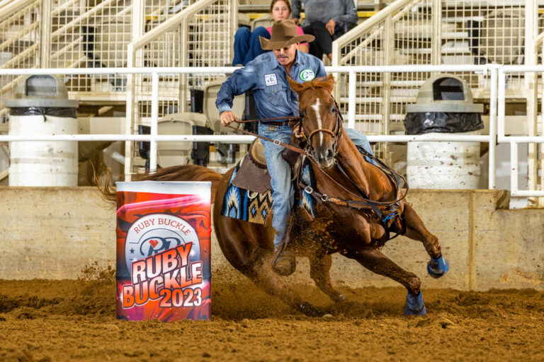 Jamey Hunt barrel racing