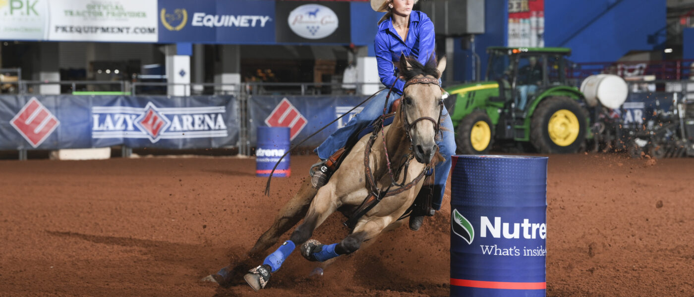 Natalie Ohrt barrel racing at WCJR