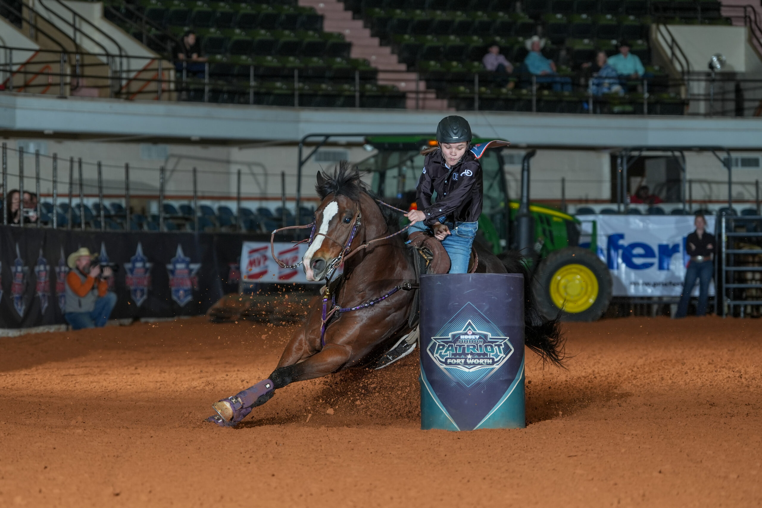Rylee Jo Maryman and Heaven Help Me Fly barrel racing