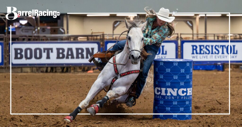 Emma Kate Parr and "Pierre" answered the challenge thrown down in the Cowtown Coliseum during the 2025 Resistol Rookie Roundup short go—shutting off the clock in 13.08 second.