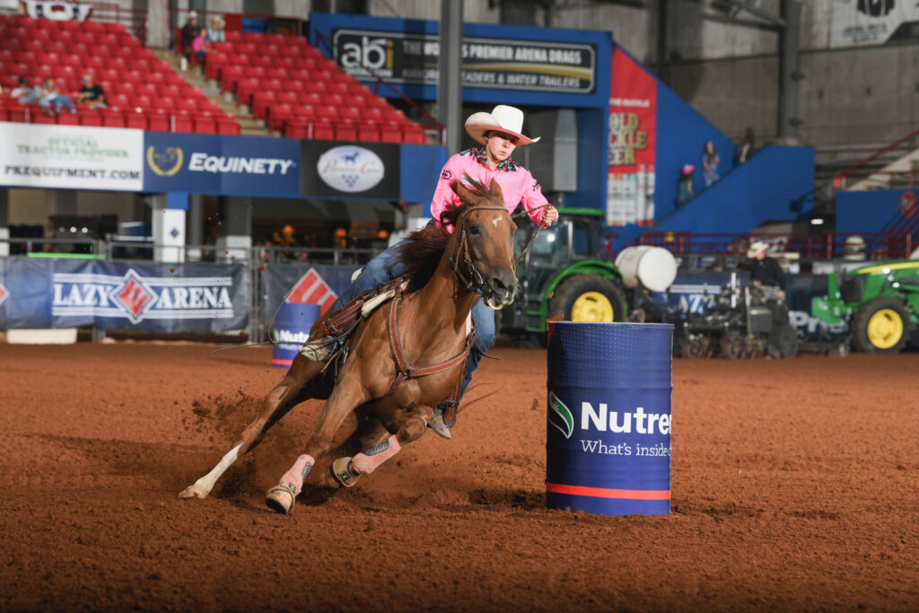 Kelsey Higgs WCJR barrel racing