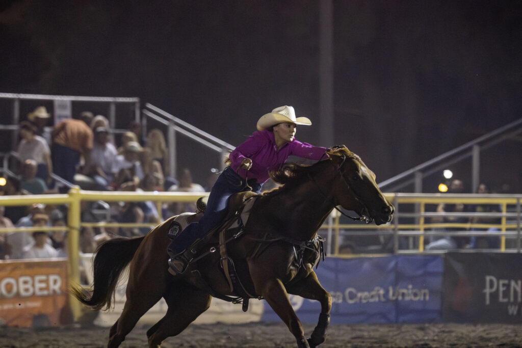 Makenzie Mayes gets the win at Kennewick, WA. | Roseanna Sales Photo