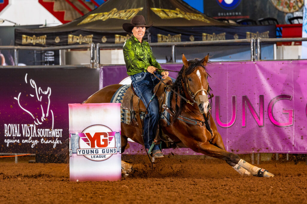 Heidi Gunderson barrel racing on Wonder If Im Lucky