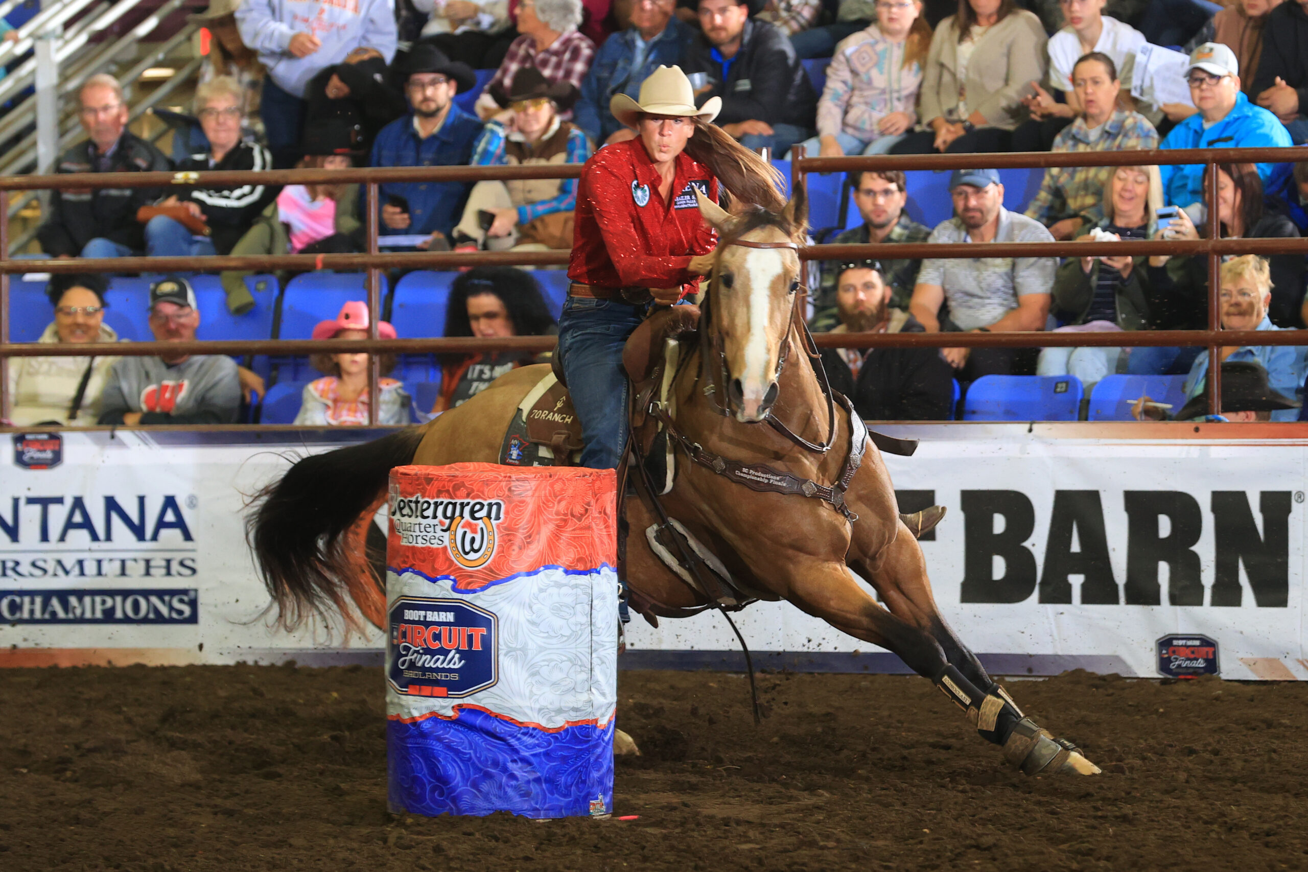 Molly Otto rides Dashin On Fire