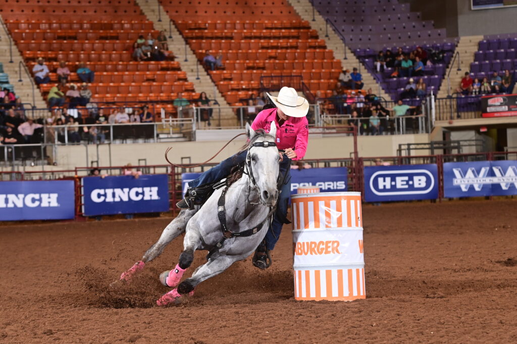 Jordan Driver turns a barrel