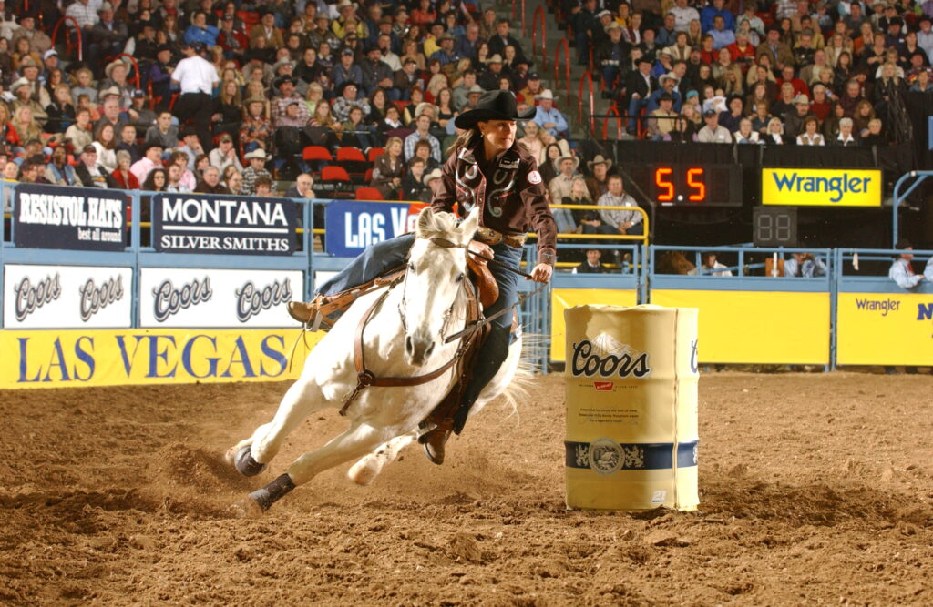 Lisa Lockhart barrel racing on Stirling 