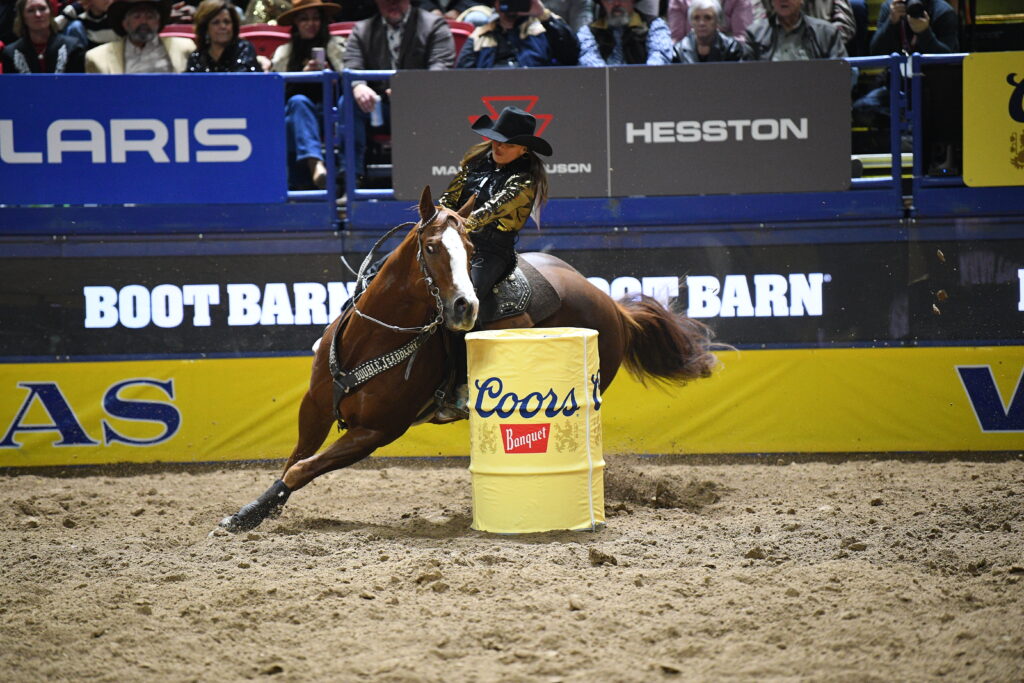 Julie Plourde NFR barrel racing