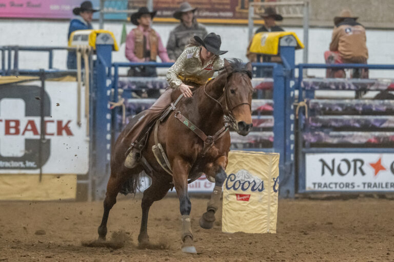 Hayle gibson-Stillwell at California CIrcuit Finals barrel race