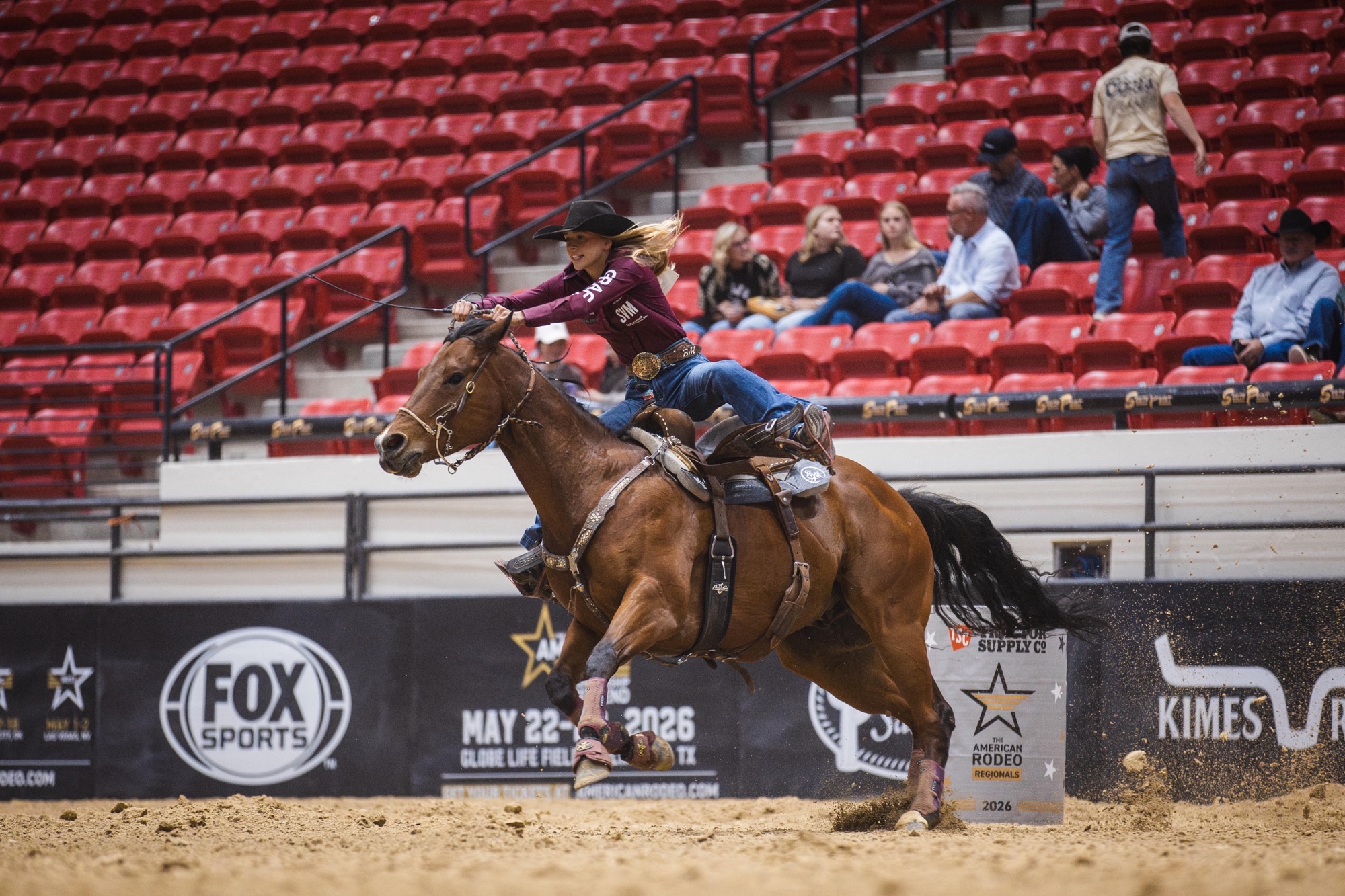 Blake Molle hustles her horse across the arena