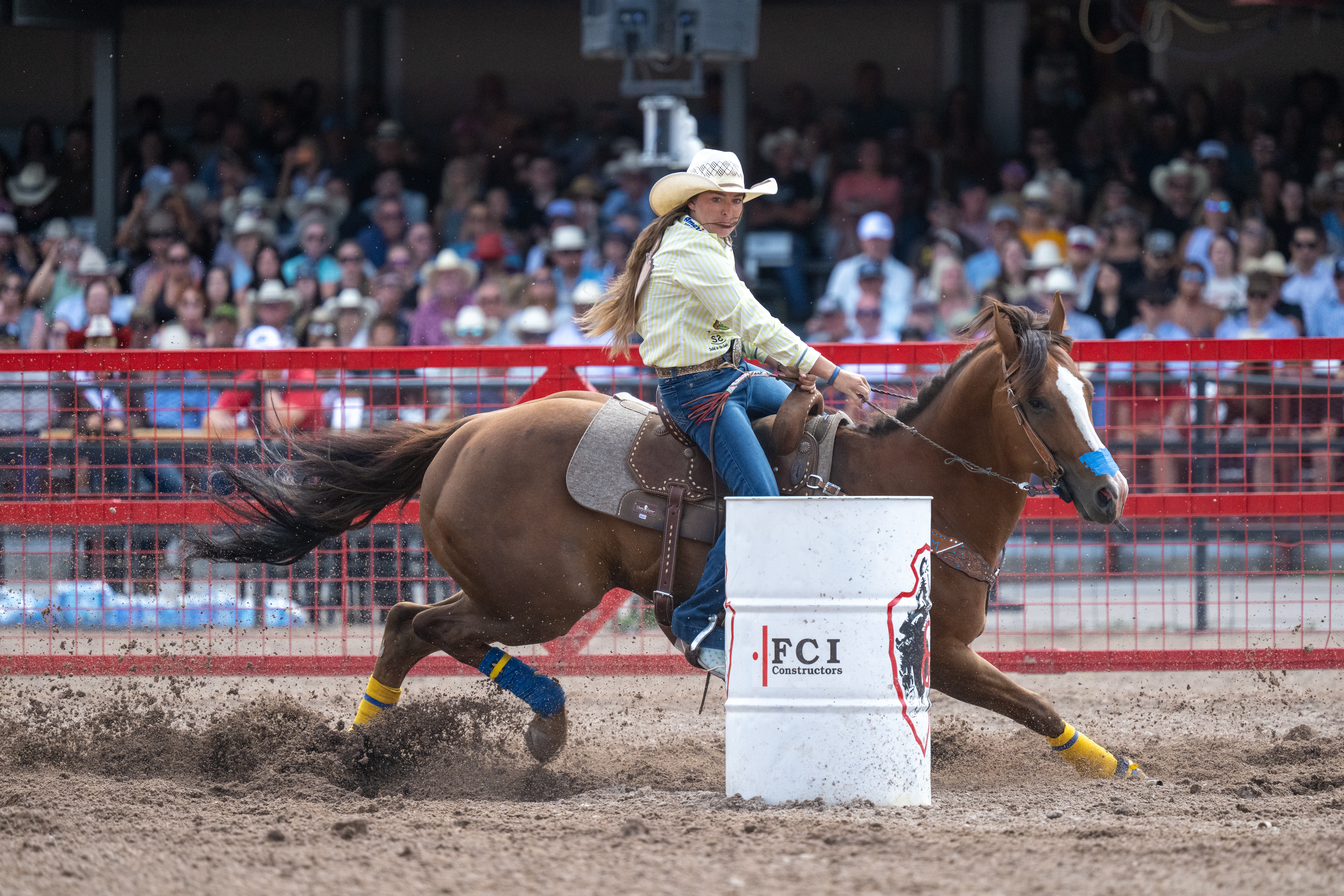 Tayla Moeykens wins Cheyenne on red horse