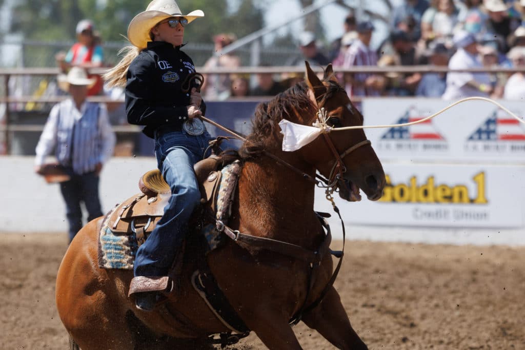 Amanda coleman Captures Inaugural Clovis Breakaway Roping