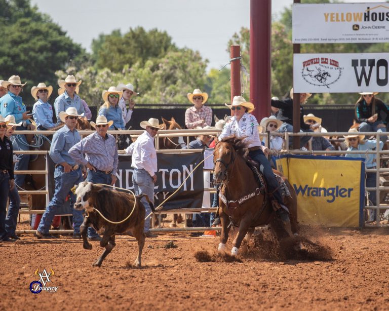 Taylor Munsell competes at the 2023 Woodward Elks Rodeo