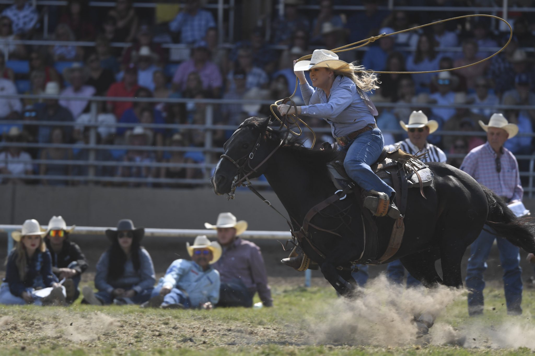 Bailey Patterson ropes at the 2023 Pendleton Round-Up