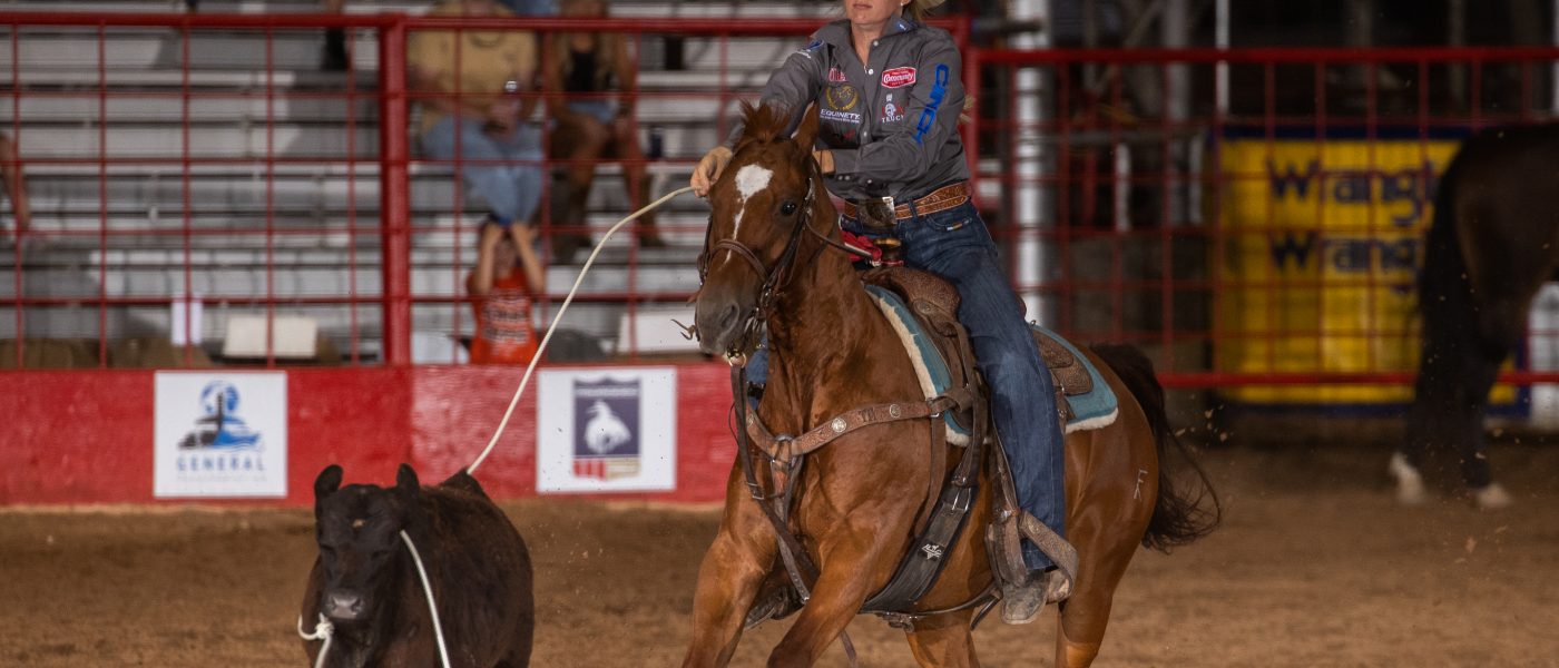 Cheyanne Guillory and Gus compete in Fort Smith, Arkansas.