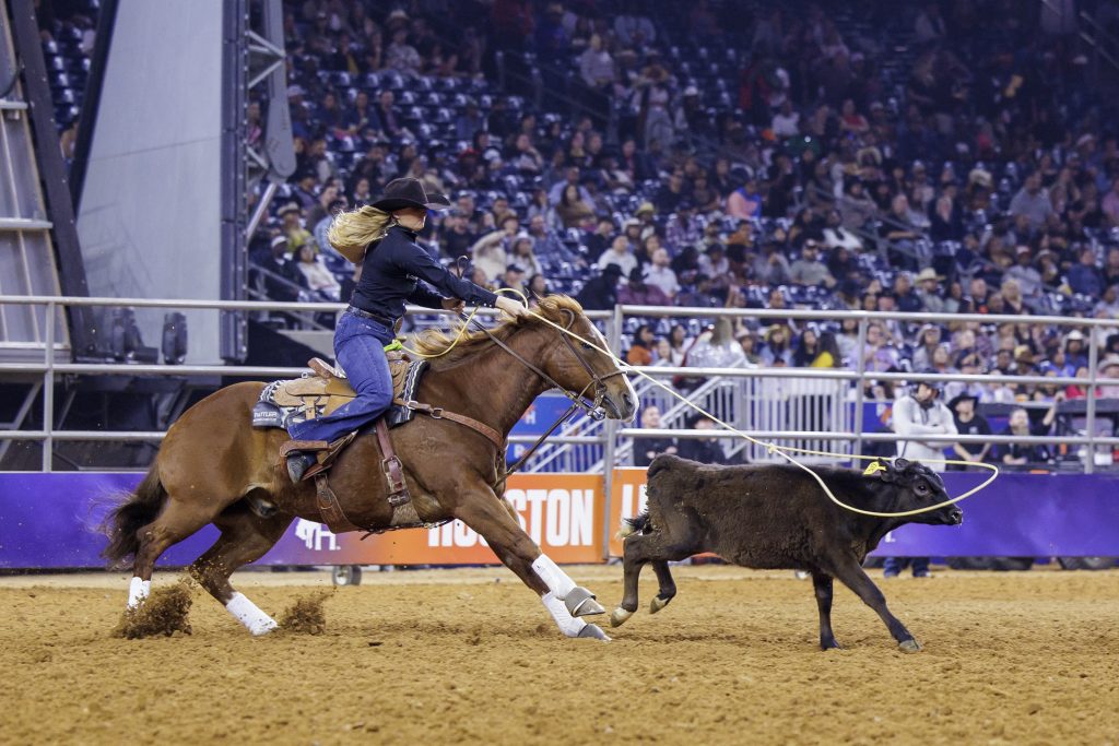 Bradi Good kicked off RodeoHouston's Super Series 2 with a 3.0-second run to win the round.