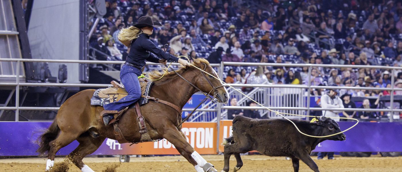 Bradi Good kicked off RodeoHouston's Super Series 2 with a 3.0-second run to win the round.
